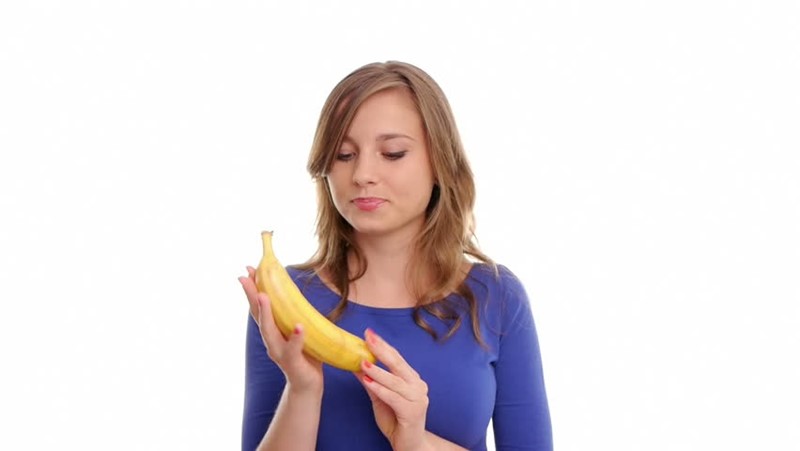 When a woman is menstruating, may she eat bananas?